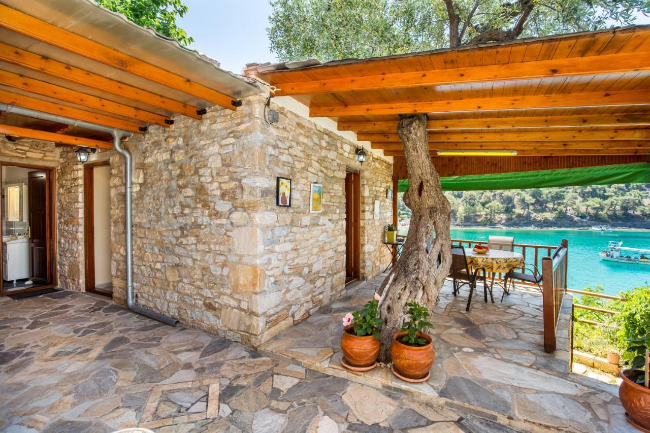 Anthi Villa Alikí Exterior foto